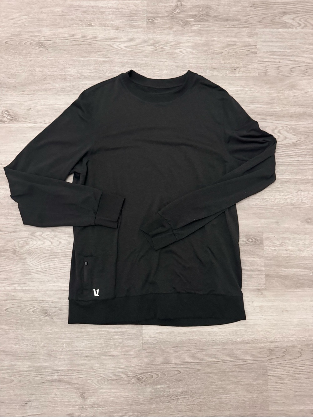 Vuori Men's Ponto Performance Crew Neck Sweater In Black Heathered Size L